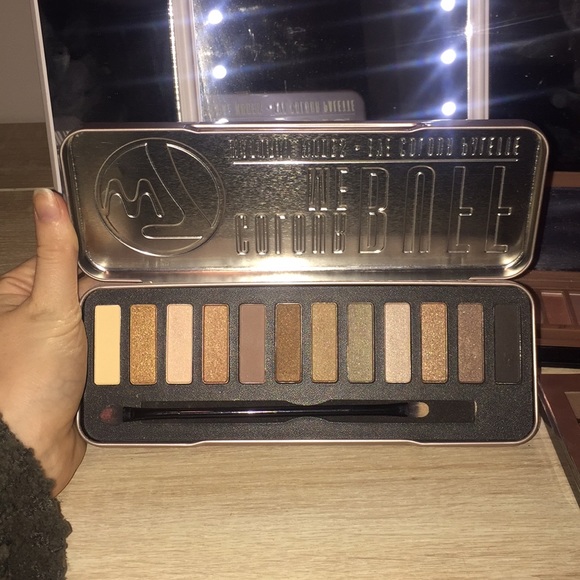 Bundle of eyeshadows - Picture 4 of 5